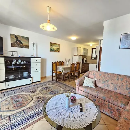 Davor Kl House For 6 Persons Ferienhaus
