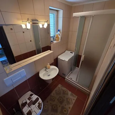 Davor Kl House For 6 Persons *